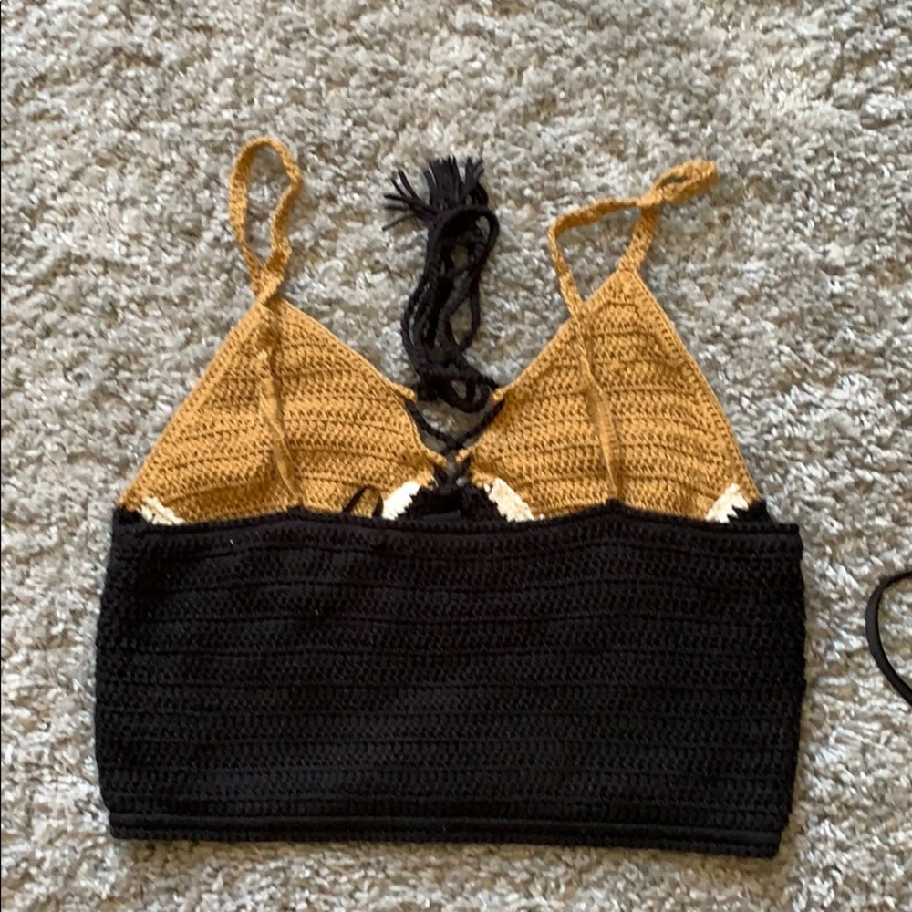 Crochet top🥥 - Picture 2 of 2